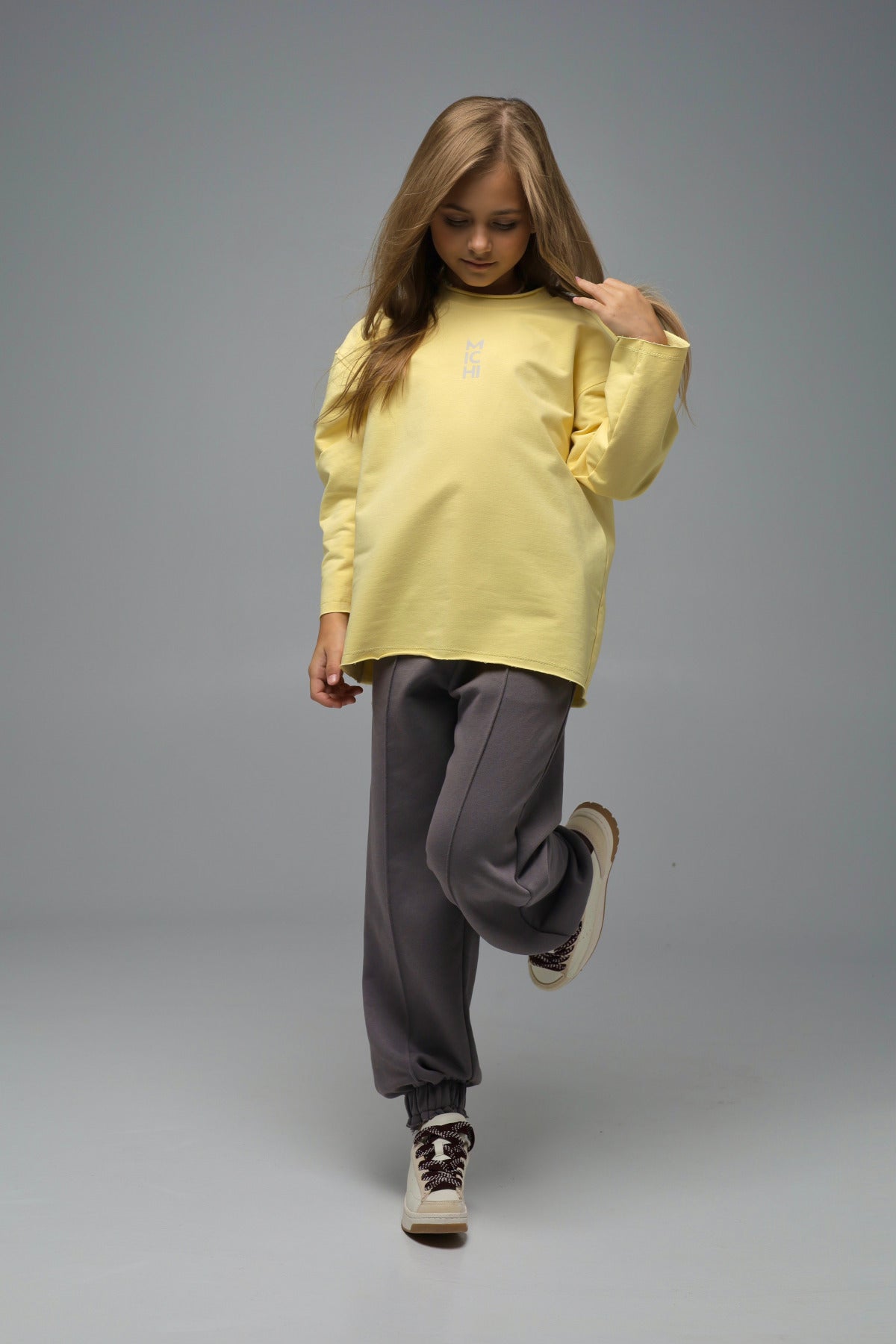 Longsleeve MICHI (lekka dresówka)