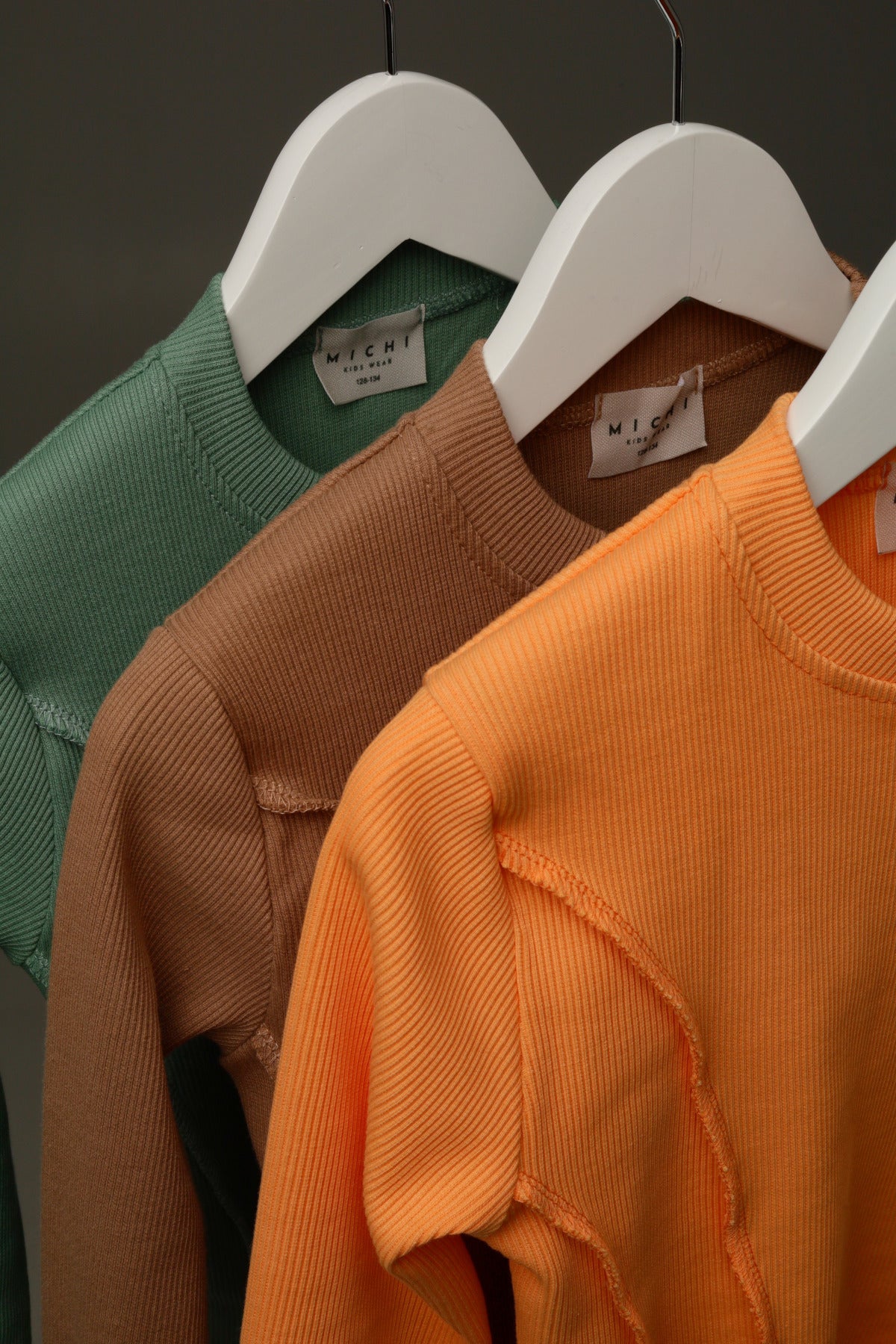 Longsleeve z dzianiny prążkowanej