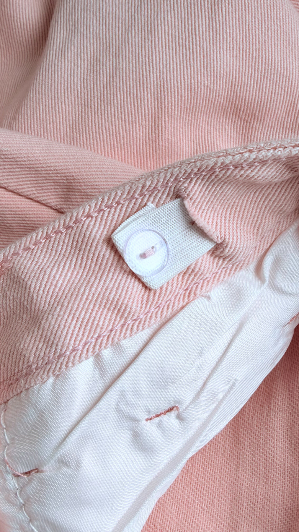 Jeans Banana Fit (pudrowy róż)