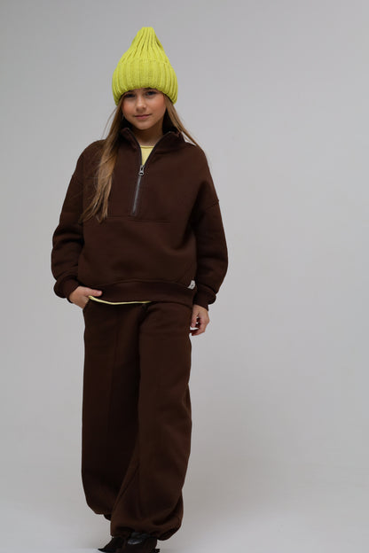 Bluza z wysokim kołnierzem na zamek miś od spodu